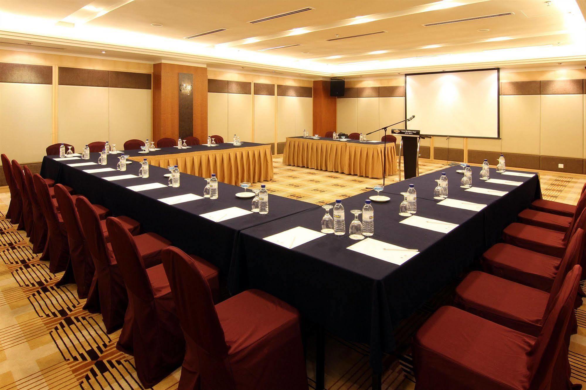 Hotel Gbw 4*